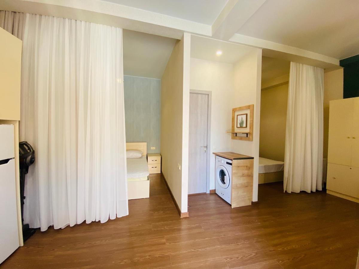 Luxury Apartment In Old Tbilisi With Terrace ภายนอก รูปภาพ